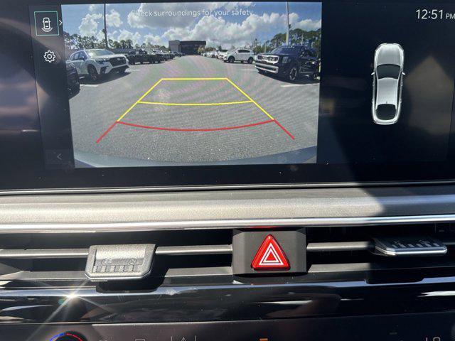 new 2026 Kia K5 car, priced at $33,021