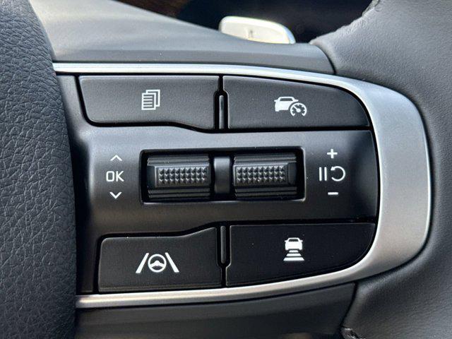 new 2026 Kia K5 car, priced at $33,021