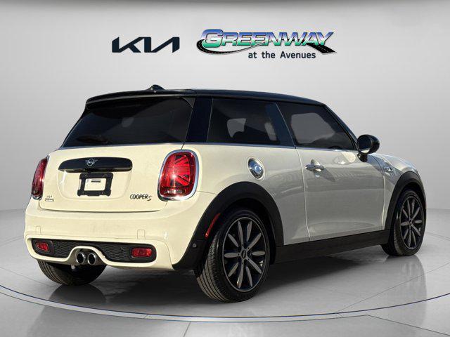 used 2019 MINI Hardtop car, priced at $13,988