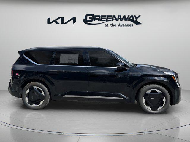 new 2026 Kia EV9 car, priced at $58,424