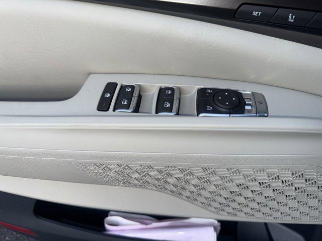 new 2026 Kia Carnival Hybrid car, priced at $48,750