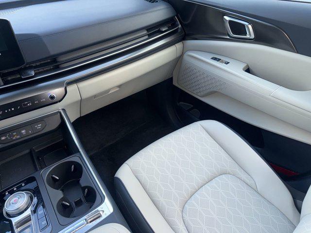 new 2026 Kia Carnival Hybrid car, priced at $48,750