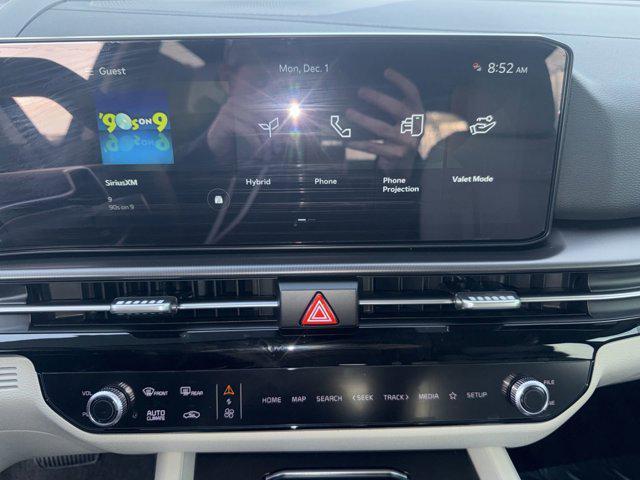 new 2026 Kia Sportage Hybrid car, priced at $34,620