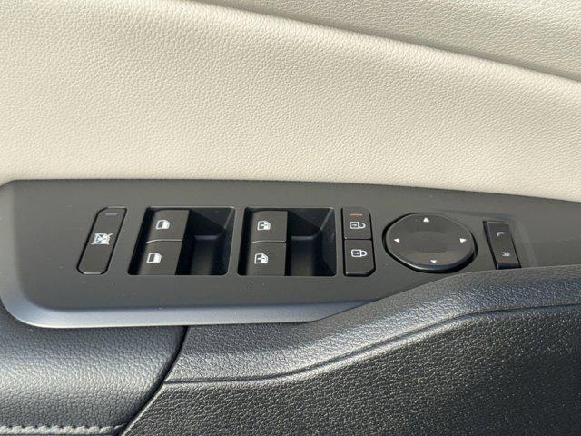 new 2026 Kia Sportage Hybrid car, priced at $34,620