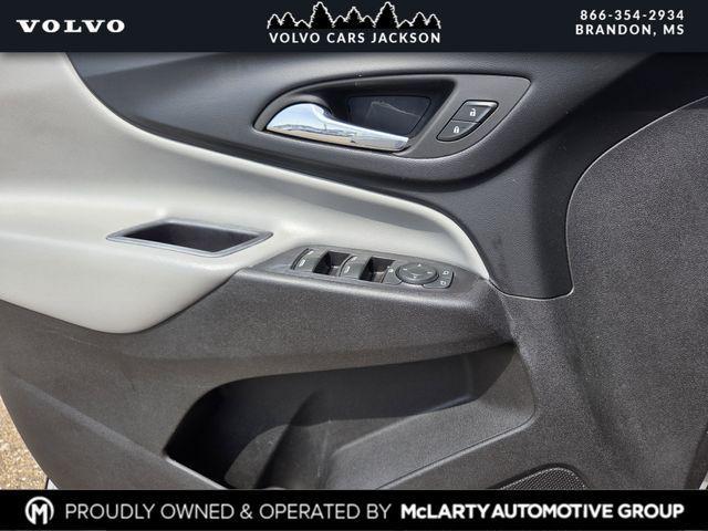 used 2022 Chevrolet Equinox car, priced at $12,795