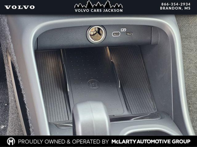 new 2026 Volvo XC40 car, priced at $43,760