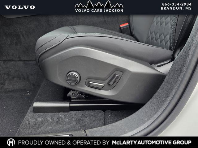 new 2026 Volvo XC60 car, priced at $50,095
