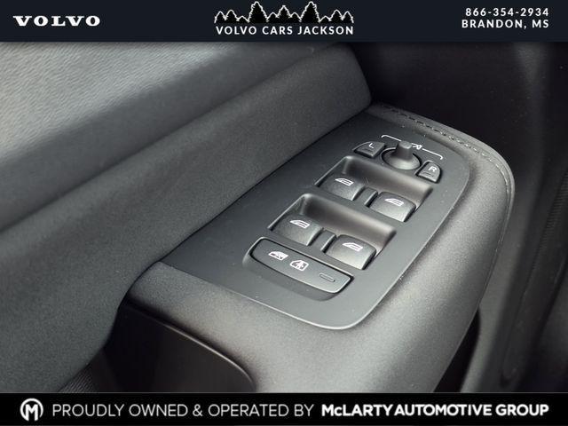new 2026 Volvo XC60 car, priced at $50,095