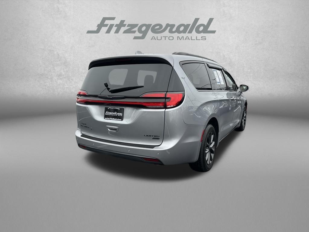 used 2021 Chrysler Pacifica car, priced at $28,488