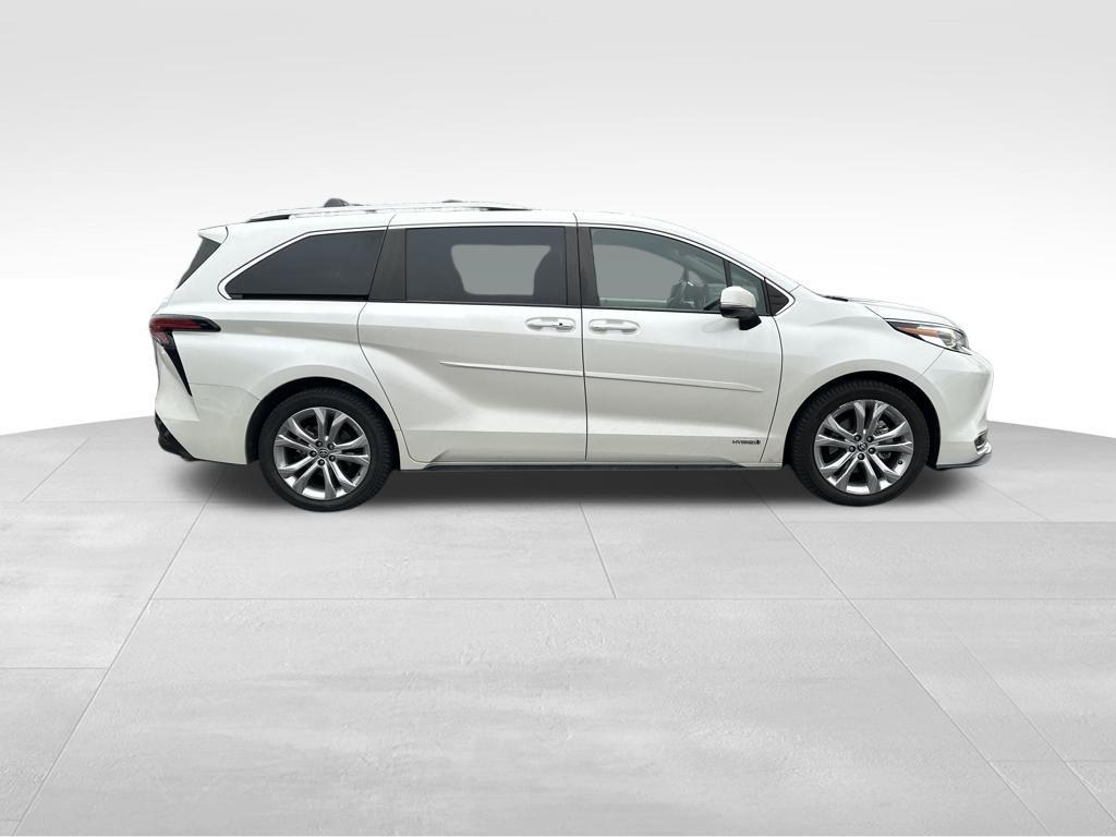 used 2021 Toyota Sienna car, priced at $34,888