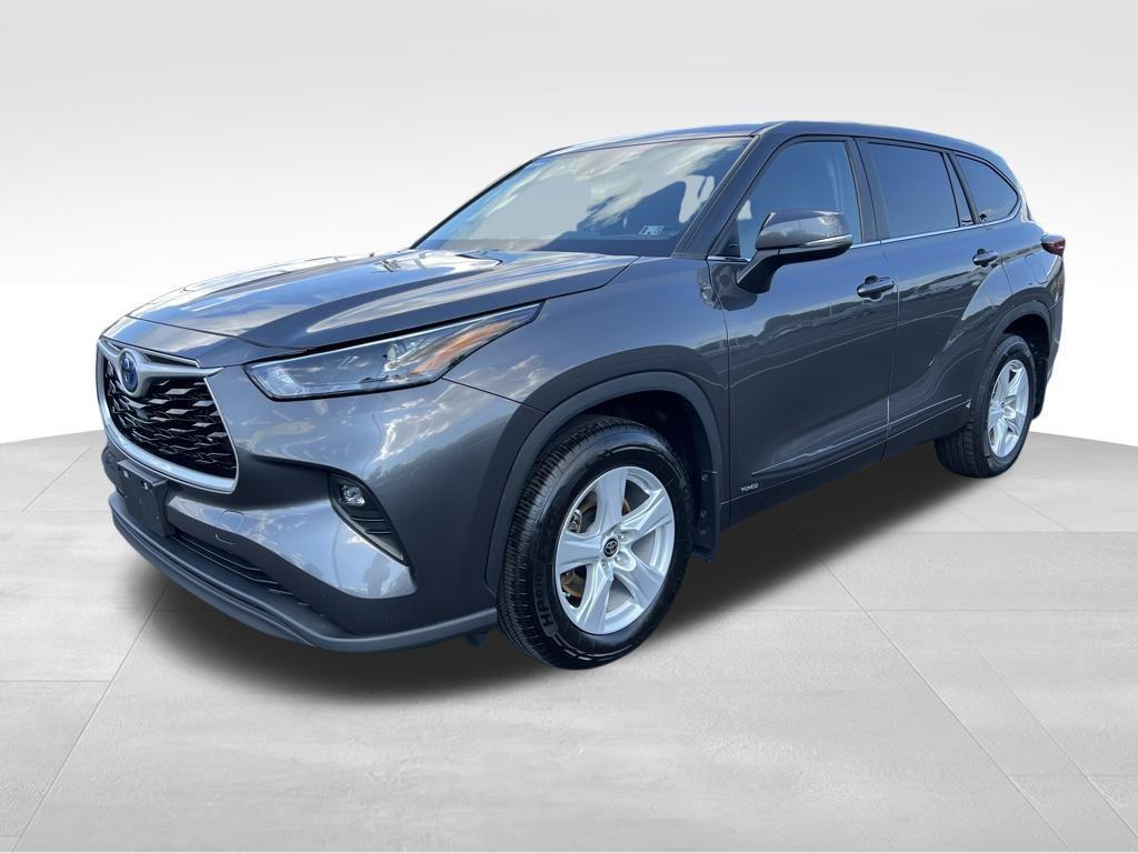 used 2023 Toyota Highlander Hybrid car, priced at $33,188