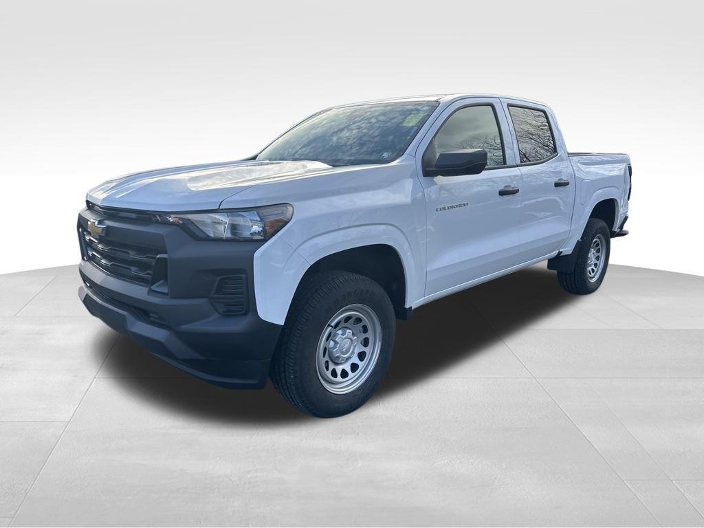 used 2025 Chevrolet Colorado car, priced at $29,888