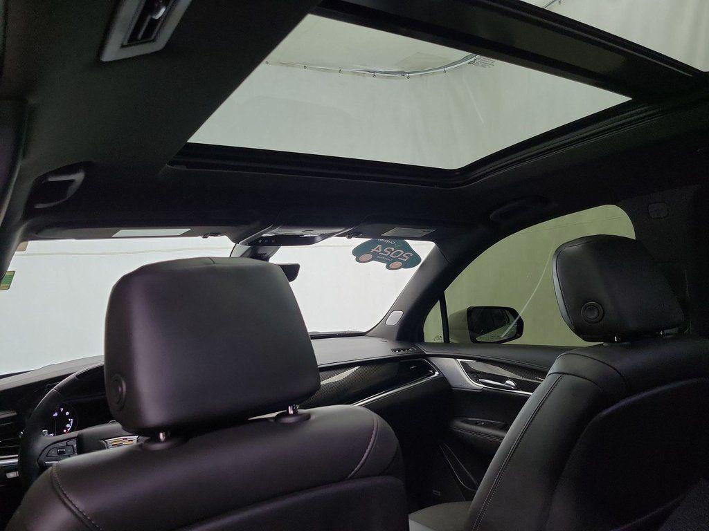 used 2024 Cadillac XT6 car, priced at $49,899