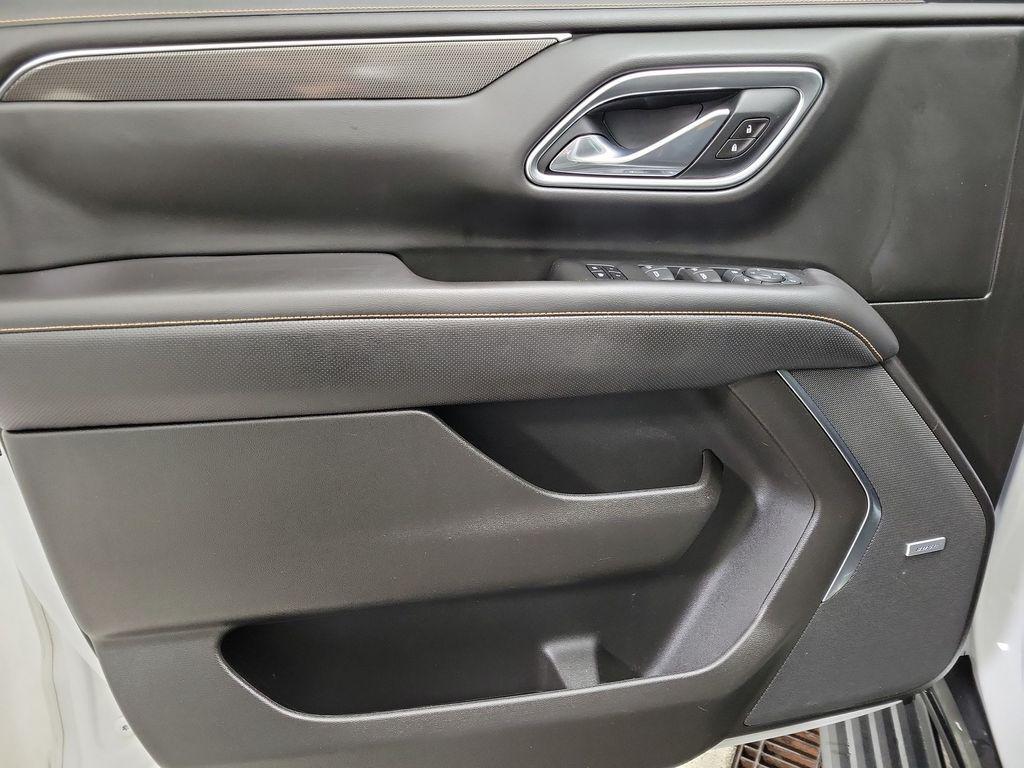 used 2021 GMC Yukon XL car, priced at $48,709