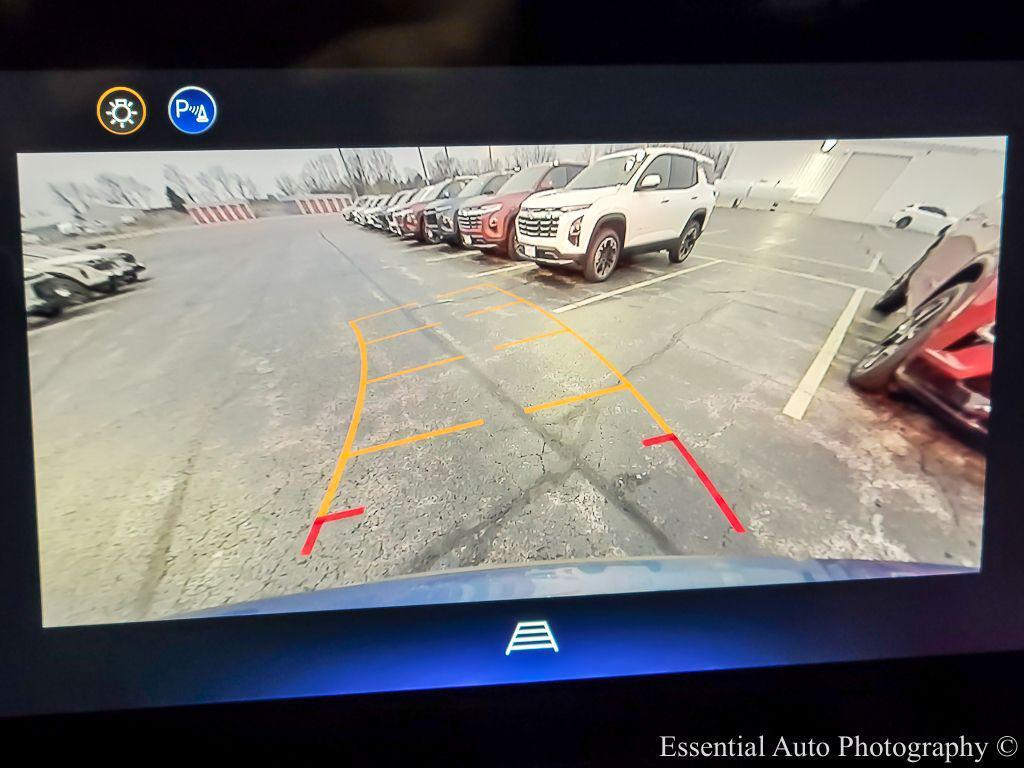 new 2026 Chevrolet Equinox car, priced at $31,500