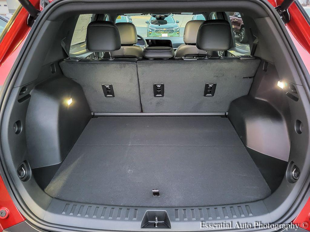 new 2026 Chevrolet Equinox car, priced at $31,250