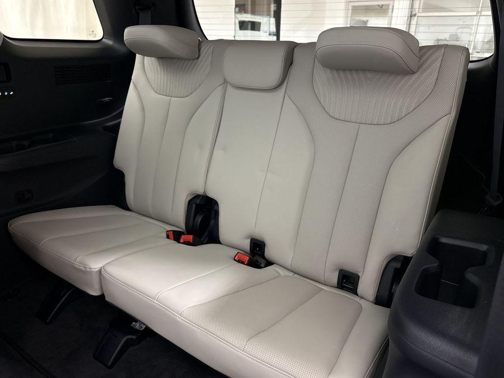 used 2024 Hyundai Palisade car, priced at $39,999