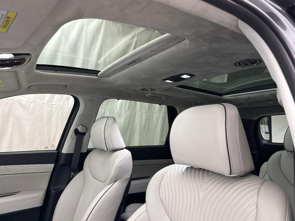 used 2024 Hyundai Palisade car, priced at $39,999