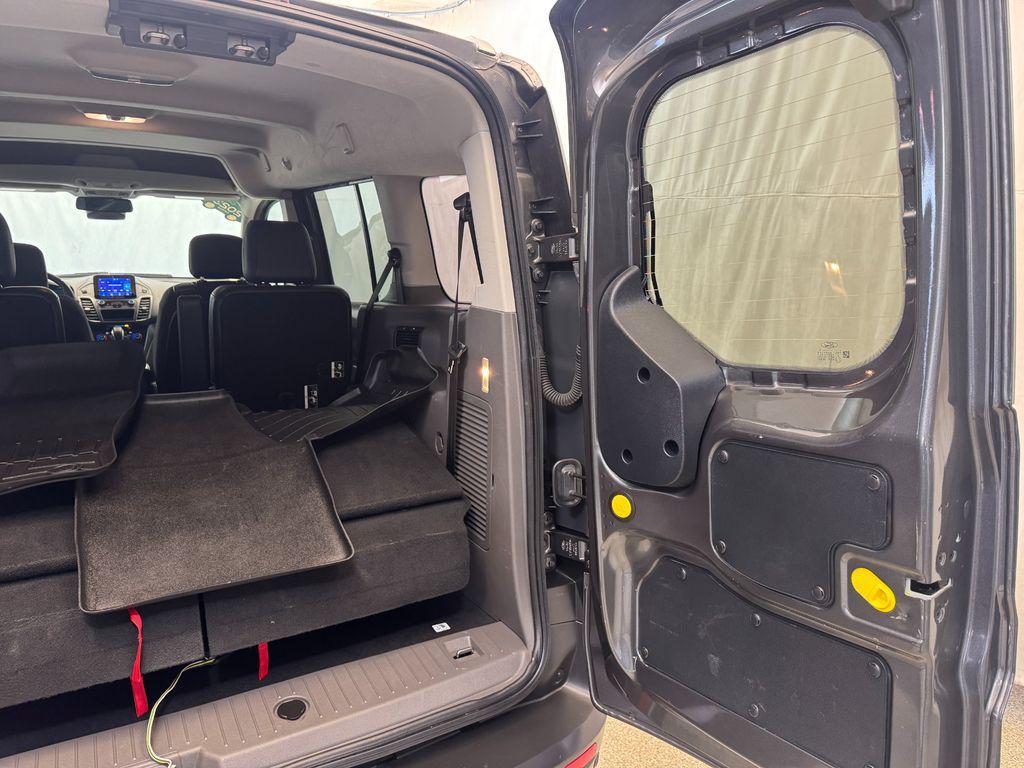 used 2023 Ford Transit Connect car, priced at $30,340