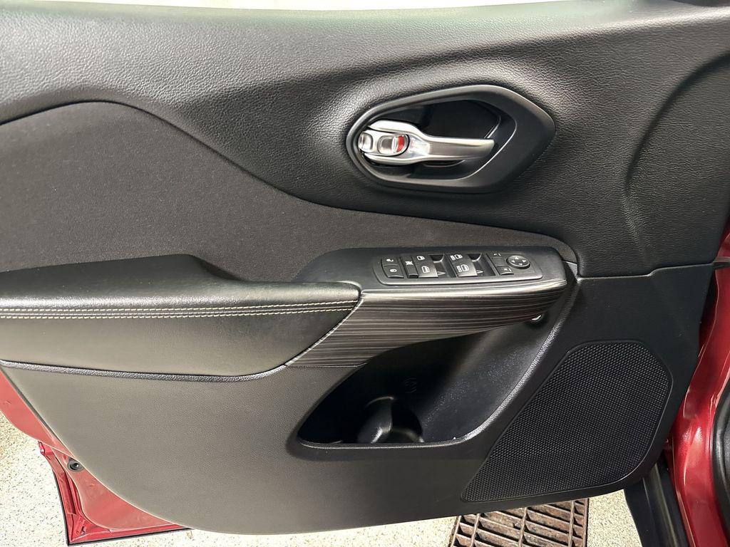 used 2017 Jeep Cherokee car, priced at $12,186