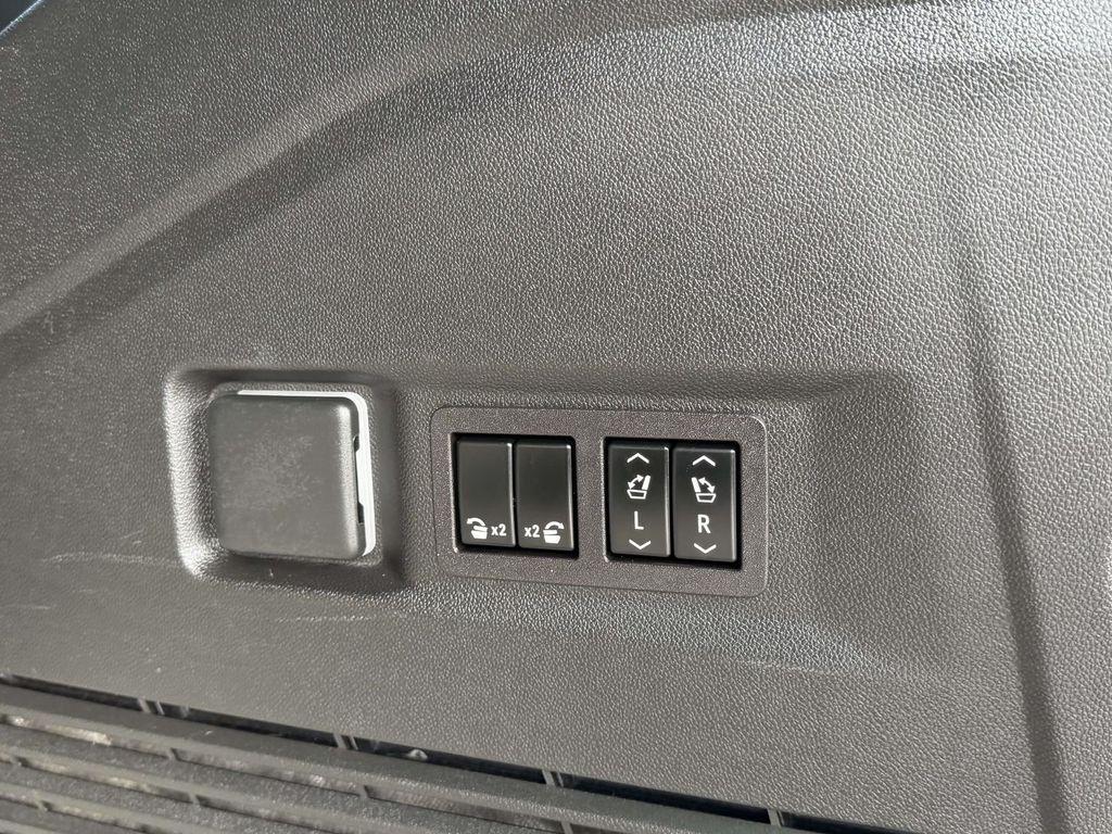 used 2023 Chevrolet Tahoe car, priced at $52,599