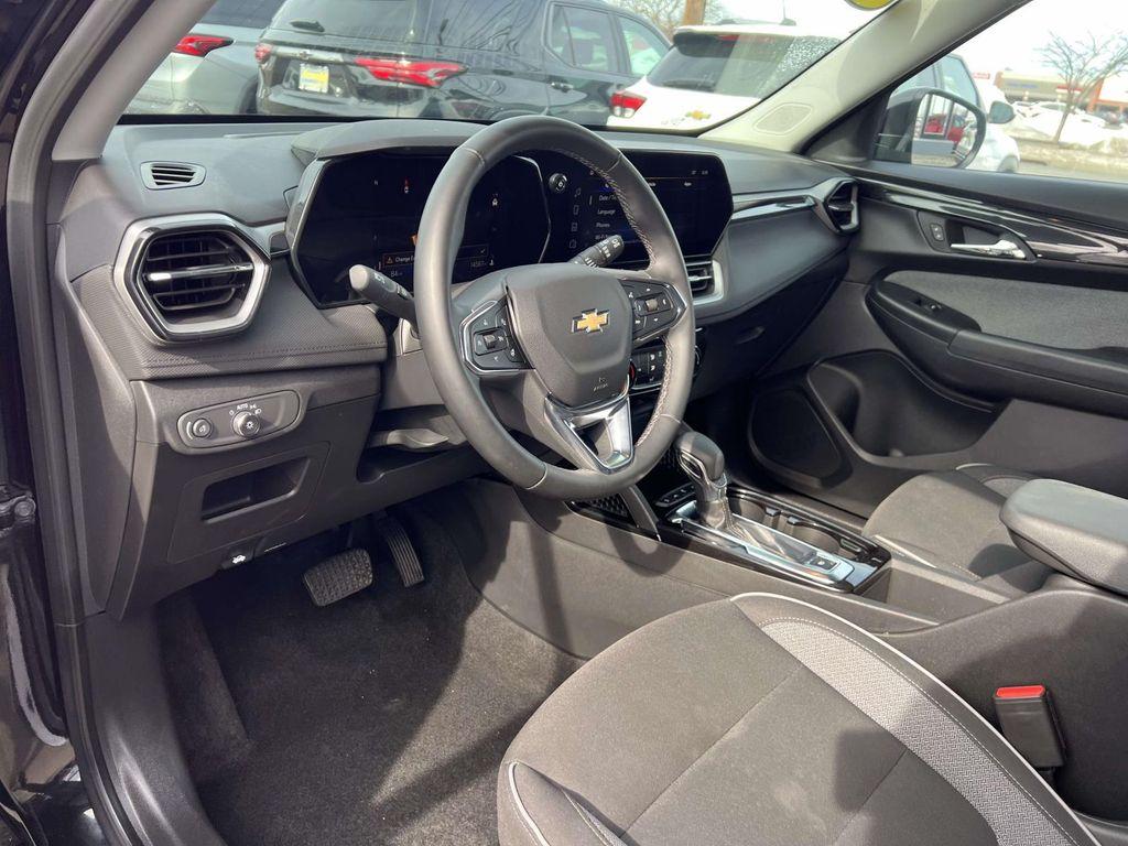 used 2024 Chevrolet TrailBlazer car, priced at $22,299