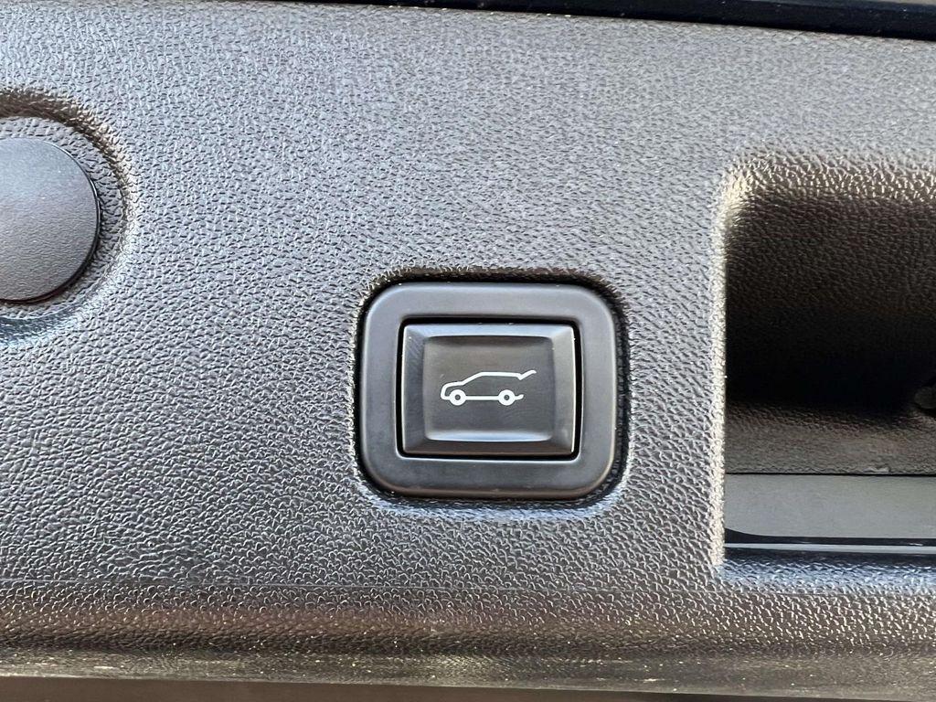 used 2019 Chevrolet Equinox car, priced at $19,699