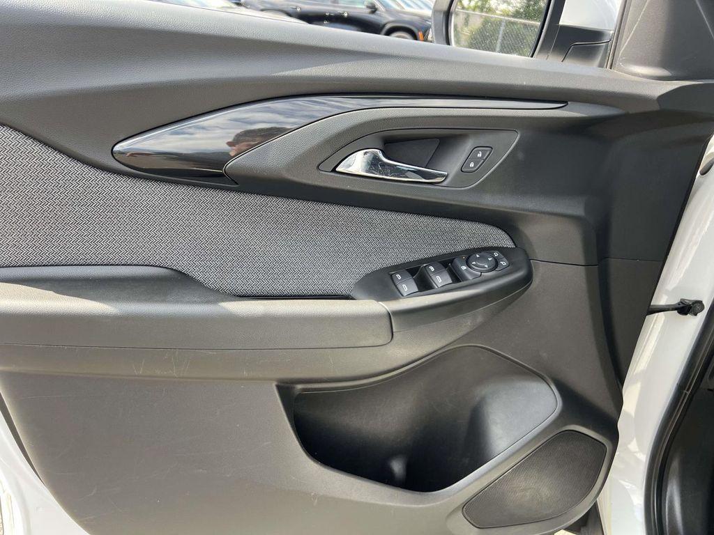 used 2022 Chevrolet TrailBlazer car, priced at $18,999