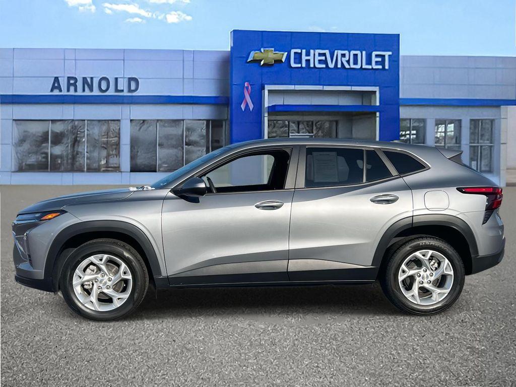 used 2024 Chevrolet Trax car, priced at $19,299