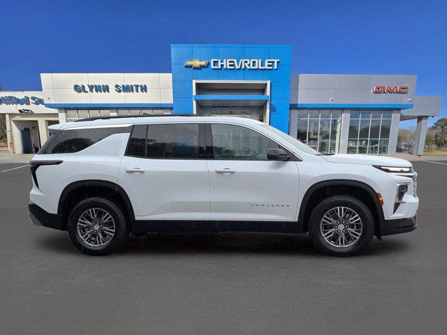 new 2026 Chevrolet Traverse car, priced at $42,430