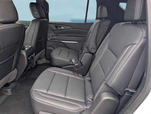 new 2026 Chevrolet Traverse car, priced at $42,430