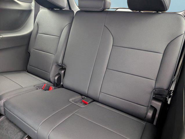 new 2026 Chevrolet Traverse car, priced at $42,430