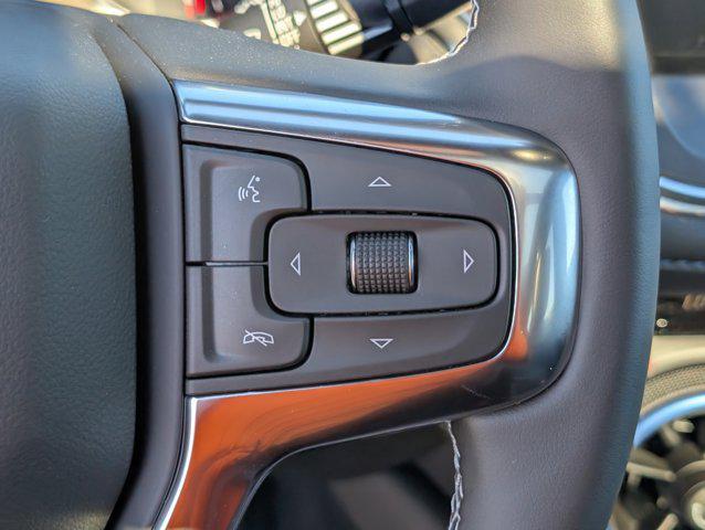 new 2025 Chevrolet Blazer car, priced at $40,505