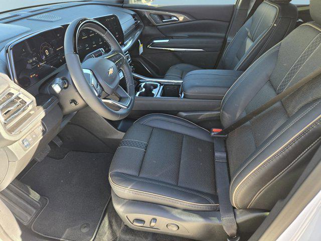 new 2026 Chevrolet Traverse car, priced at $53,530