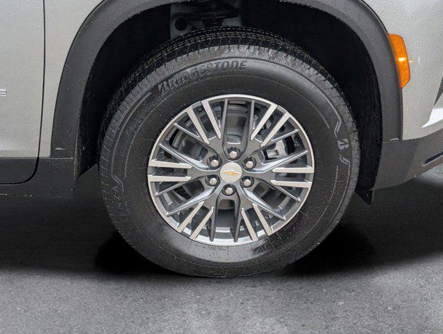 new 2026 Chevrolet Traverse car, priced at $39,210