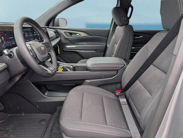 new 2026 Chevrolet Traverse car, priced at $39,210