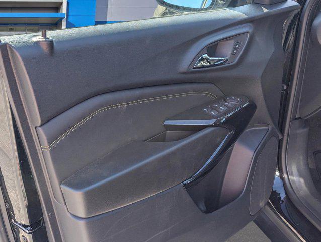 new 2025 Chevrolet Trax car, priced at $22,095