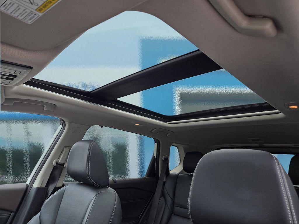 used 2021 Nissan Rogue car, priced at $22,595