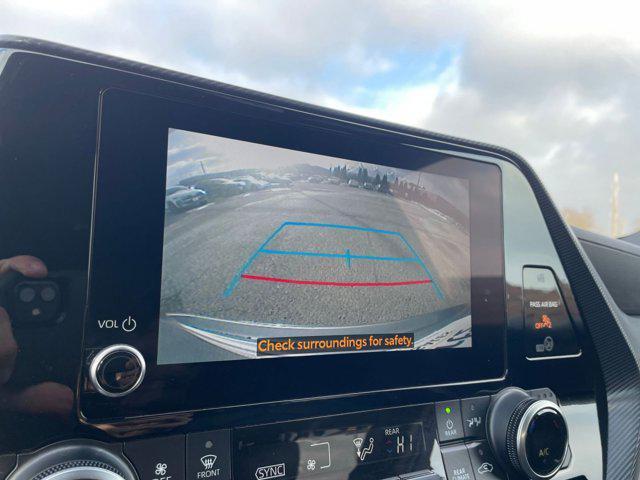 used 2024 Toyota Highlander car, priced at $35,898