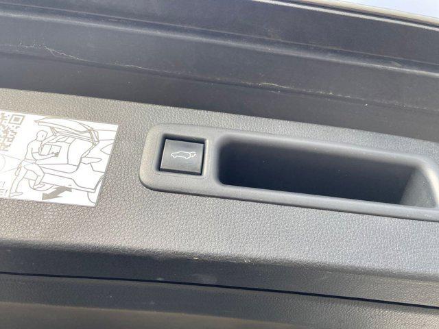 used 2024 Toyota Highlander car, priced at $35,898