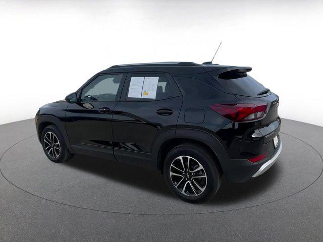 used 2025 Chevrolet TrailBlazer car, priced at $21,576