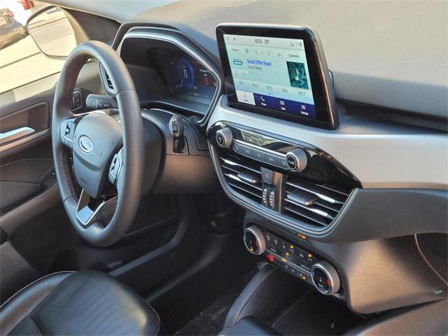 used 2022 Ford Escape car, priced at $19,995