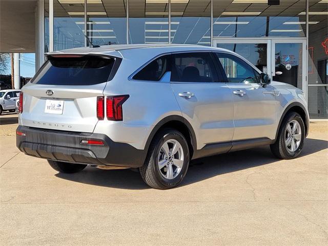 used 2021 Kia Sorento car, priced at $17,500
