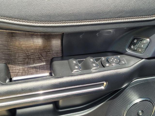 used 2020 Ford Expedition car, priced at $27,900