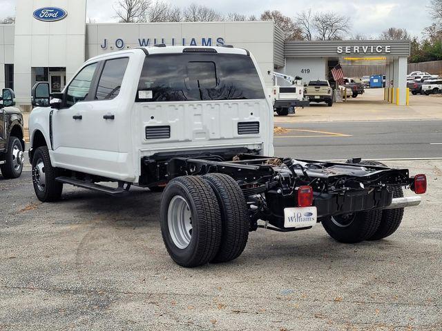 new 2026 Ford F-350 car, priced at $60,621