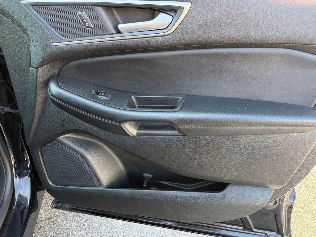 used 2023 Ford Edge car, priced at $21,595