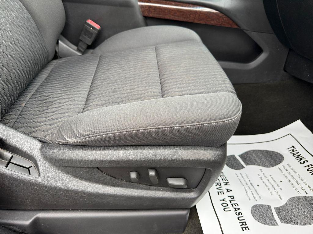 used 2016 GMC Yukon car, priced at $18,295