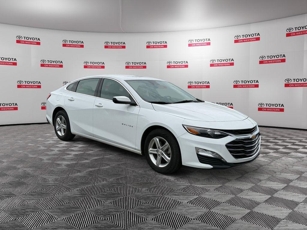 used 2024 Chevrolet Malibu car, priced at $18,995