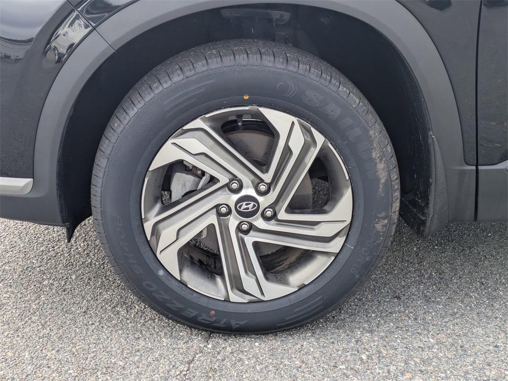 used 2023 Hyundai Santa Fe car, priced at $23,000