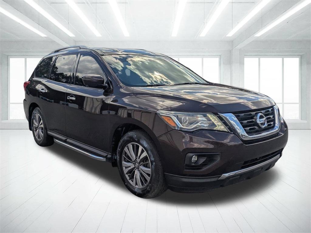used 2020 Nissan Pathfinder car, priced at $15,891